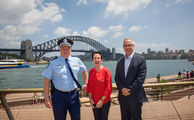 Sydney Welcomes New Year With Rainbow Of Light & Global&nbsp;Star